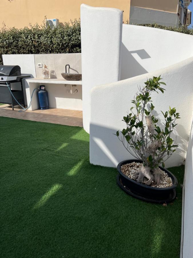 Apartmán Le Residenze Del Mare Monolocale N2 La Caletta Exteriér fotografie